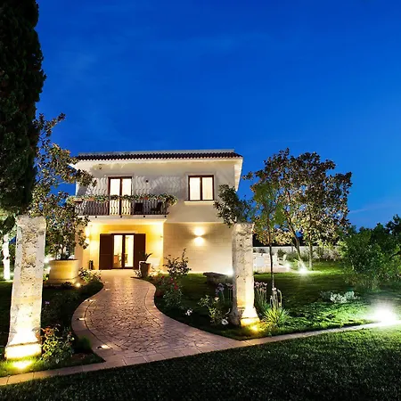 Luxury Villetta Carra Bed & Breakfast Alezio